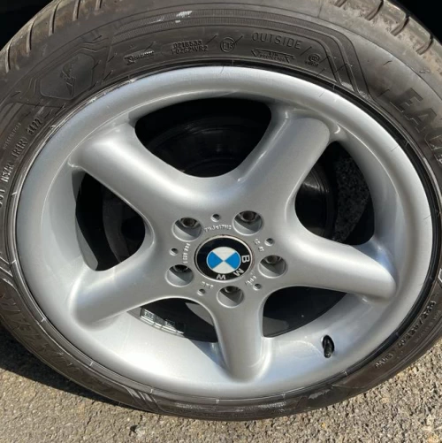 BMW Z3 alloys after
